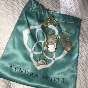 Kendra Scott pearl earrings and matching necklace